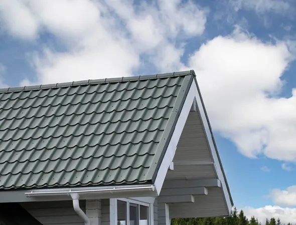 Custom decorative metal roofing in Floral Park NY featuring rust-resistant, visually striking designs.